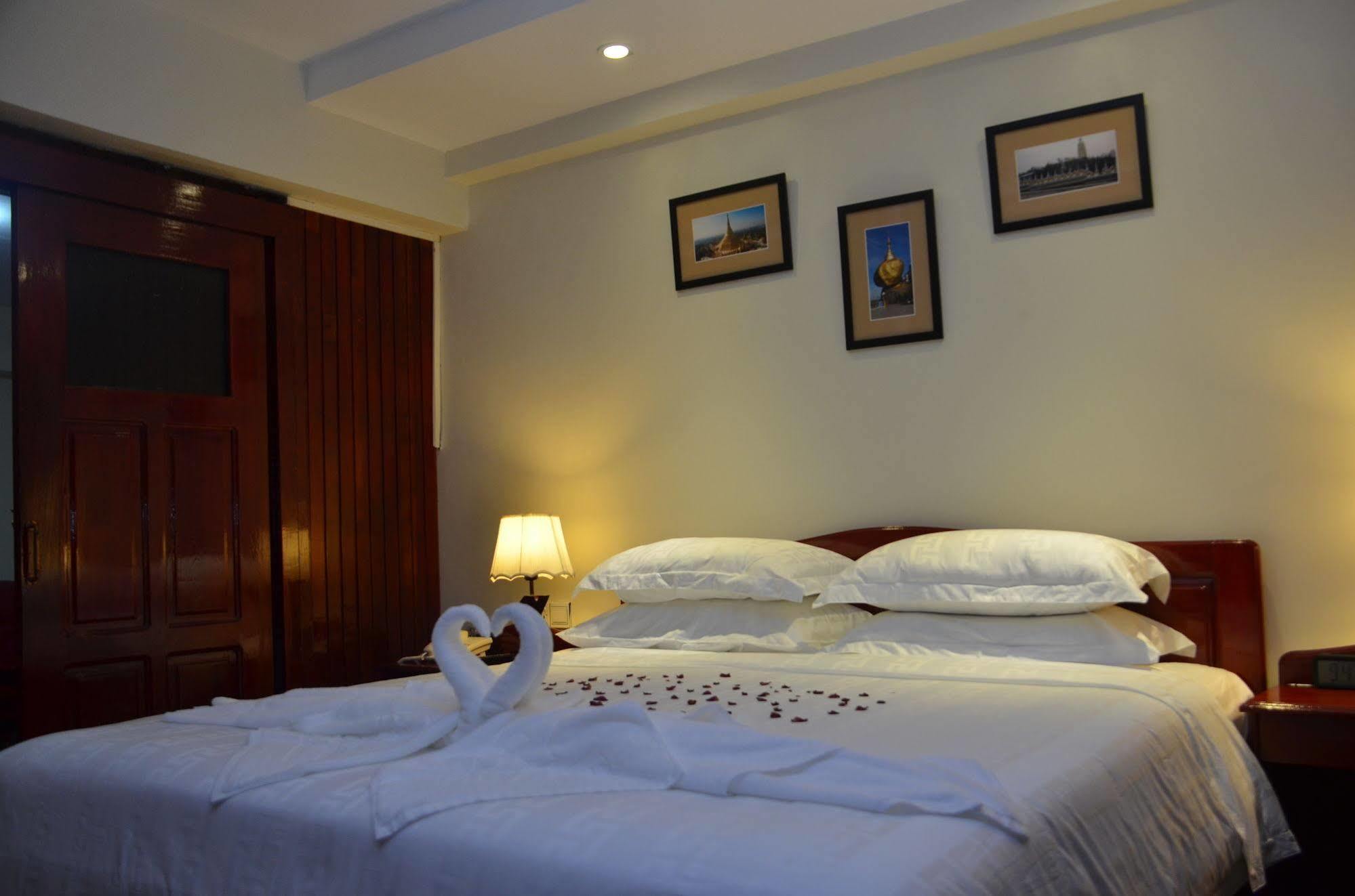 City Star Hotel Yangon Ngoại thất bức ảnh