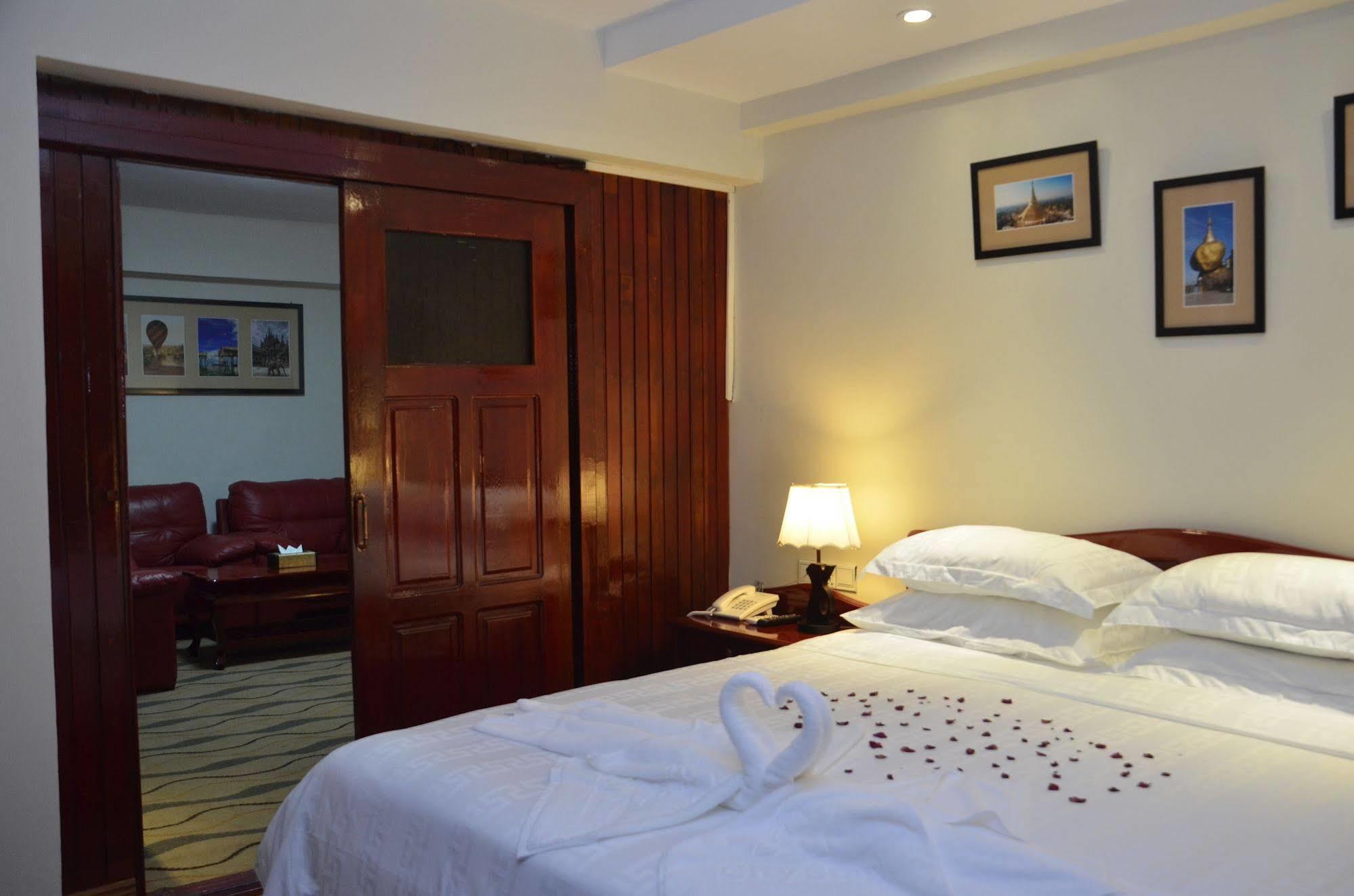 City Star Hotel Yangon Ngoại thất bức ảnh